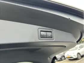 Toyota Corolla (2021) thumbnail 14
