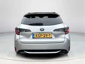 Toyota Corolla (2021) thumbnail 4