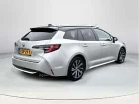 Toyota Corolla (2021) thumbnail 5