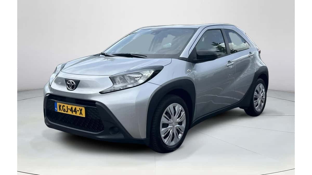 Toyota Aygo X (2023) — foto 1