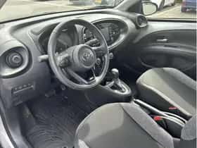 Toyota Aygo X (2023) thumbnail 13