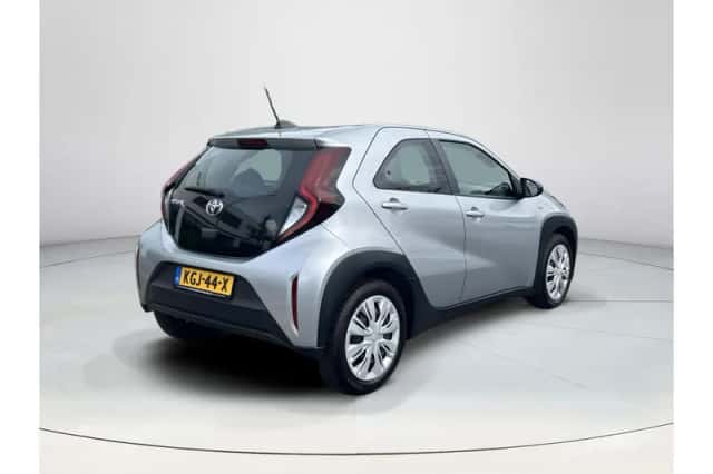 Toyota Aygo X (2023) thumbnail 5