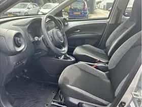 Toyota Aygo X (2023) thumbnail 10