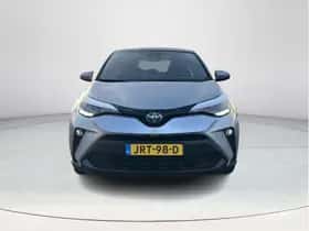 Toyota C-HR (2023) thumbnail 8