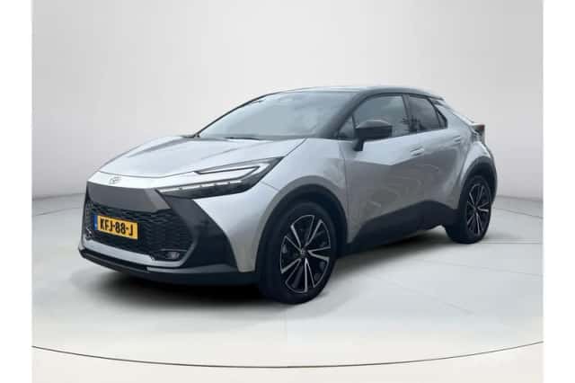 Toyota C-HR (2025) thumbnail 1