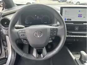 Toyota C-HR (2025) thumbnail 19