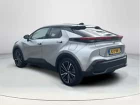 Toyota C-HR (2025) thumbnail 3