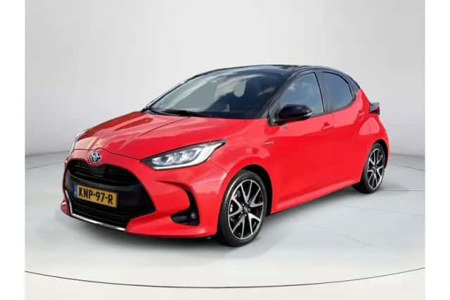 Toyota Yaris (2021) thumbnail 1