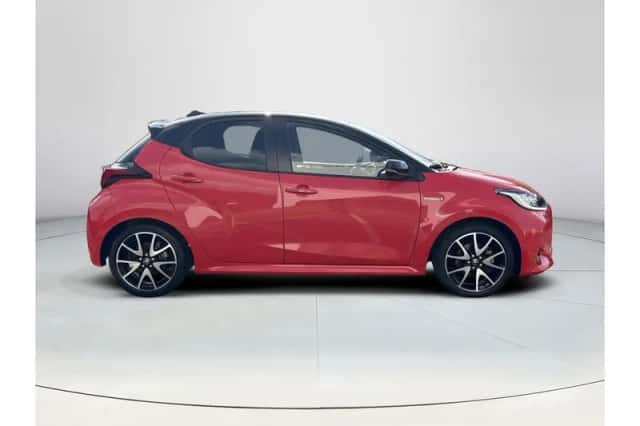 Toyota Yaris (2021) thumbnail 6