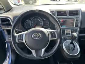Toyota Verso-S (2012) thumbnail 15