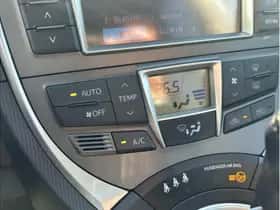 Toyota Verso-S (2012) thumbnail 21