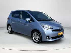 Toyota Verso-S (2012) thumbnail 7