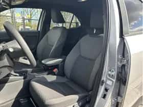Toyota Yaris Cross (2025) thumbnail 12
