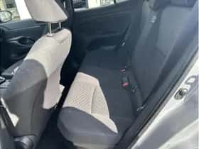Toyota Yaris Cross (2025) thumbnail 14