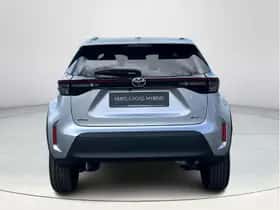 Toyota Yaris Cross (2025) thumbnail 4