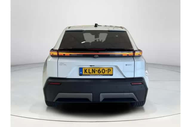 Toyota C-HR+ (2026) thumbnail 4