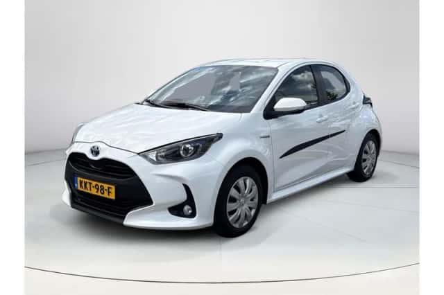 Toyota Yaris (2021) thumbnail 1