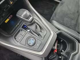 Toyota RAV4 (2022) thumbnail 32