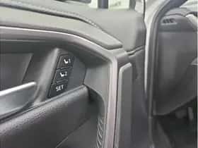 Toyota RAV4 (2022) thumbnail 38