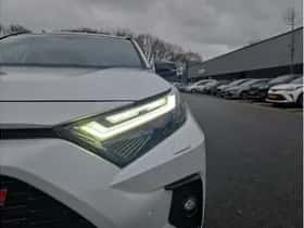Toyota RAV4 (2022) thumbnail 9