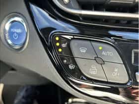 Toyota C-HR (2023) thumbnail 21