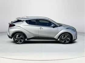 Toyota C-HR (2023) thumbnail 6