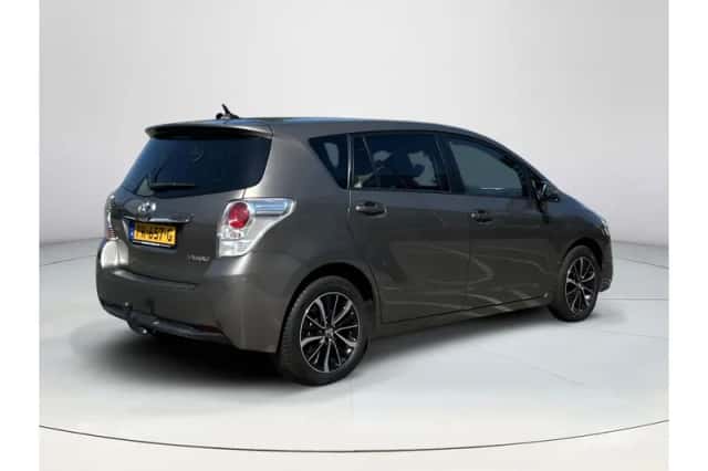 Toyota Verso (2017) thumbnail 5
