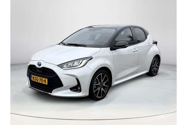 Toyota Yaris (2022) thumbnail 1