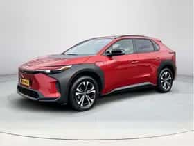 Toyota bZ4X (2022) thumbnail 1