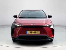 Toyota bZ4X (2022) thumbnail 8
