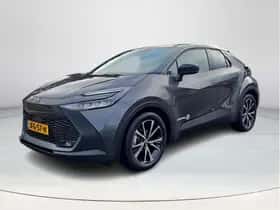 Toyota C-HR (2025) thumbnail 1