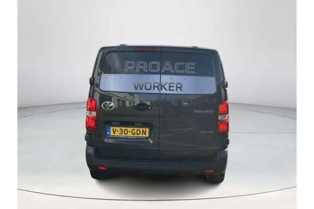 Toyota Proace (2024) thumbnail 4