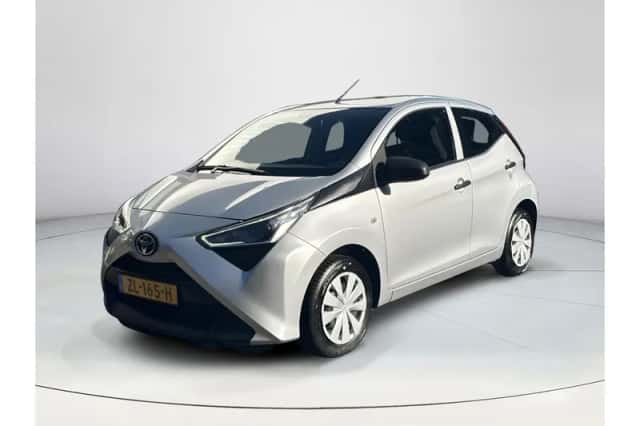 Toyota Aygo (2019) thumbnail 1