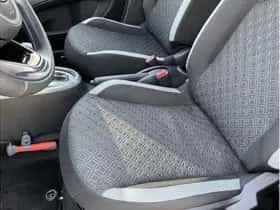 Toyota Aygo X (2025) thumbnail 12