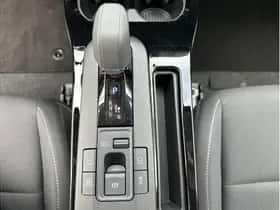 Toyota Prius (2024) thumbnail 18