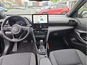 Toyota Yaris Cross (2025) thumbnail 16
