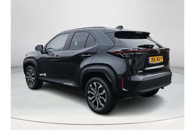 Toyota Yaris Cross (2025) thumbnail 3