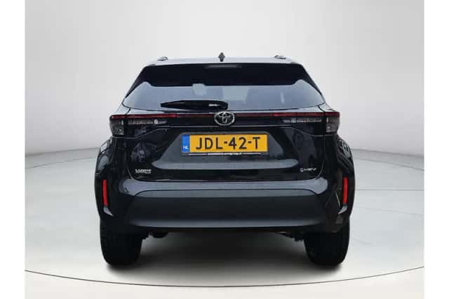 Toyota Yaris Cross (2025) thumbnail 4