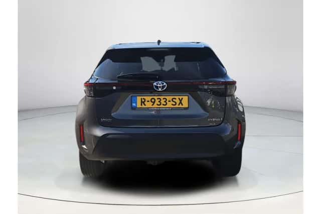 Toyota Yaris Cross (2022) thumbnail 4