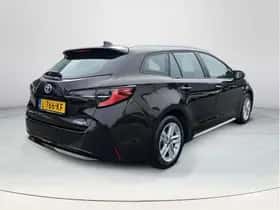 Toyota Corolla (2021) thumbnail 5