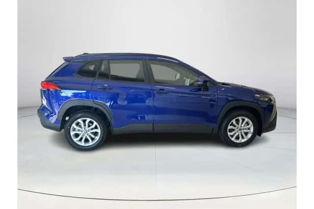 Toyota Corolla (2025) thumbnail 4