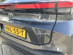 Toyota C-HR (2025) thumbnail 11