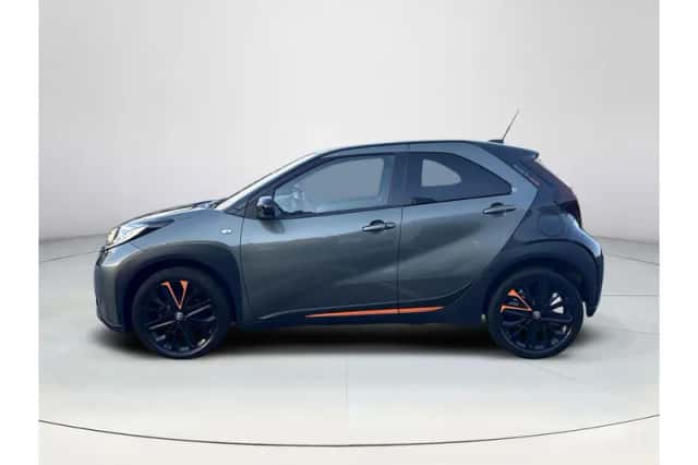 Toyota Aygo X (2022) thumbnail 2