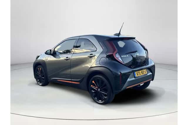 Toyota Aygo X (2022) thumbnail 3