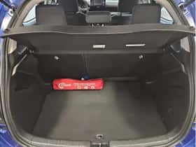 Toyota Yaris (2023) thumbnail 12