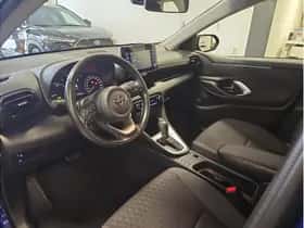 Toyota Yaris (2023) thumbnail 13
