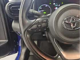 Toyota Yaris (2023) thumbnail 16