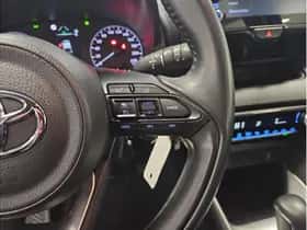 Toyota Yaris (2023) thumbnail 17