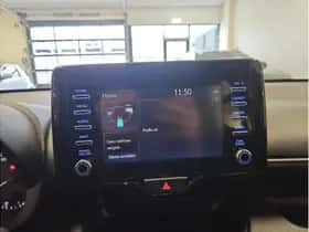 Toyota Yaris (2023) thumbnail 18