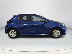 Toyota Yaris (2023) thumbnail 6